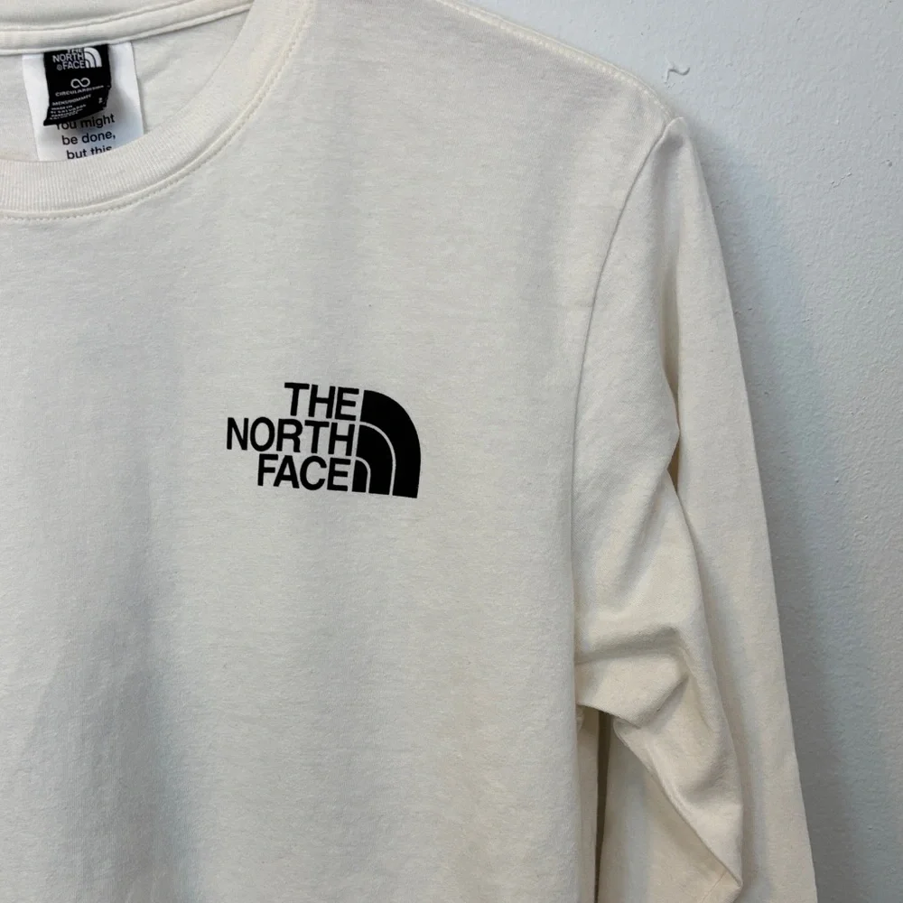 The North Face Long-Sleeve Tee Box NES2.0 RedBox Men's Gardenia White/Purple Sml